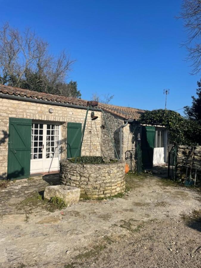Le Chai Maison De Charme Pour Tribu Joyeuse Le Chateau-d'Oleron Exterior photo